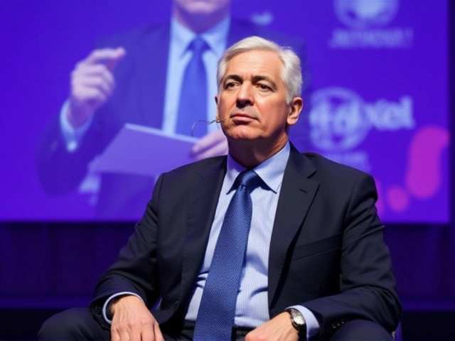 Ackman Pushes $300B Privatization of Fannie Mae & Freddie Mac
